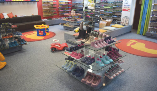 Kinderschuhfläche bei Stemp Shoes & More (Foto: Stemp Shoes & More)