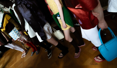 Modelle von Havaianas (Foto: Andrej Gronau)