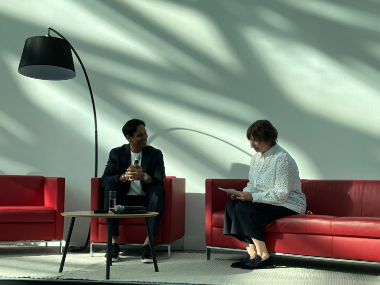 Param Singh und Petra Steinke (Foto: Redaktion)