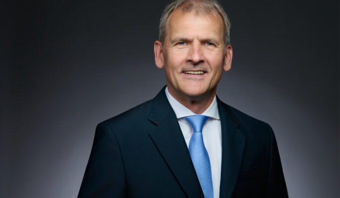 Stephan Tromp, stv. Hauptgeschäftsführer des HDE (Foto: HDE)