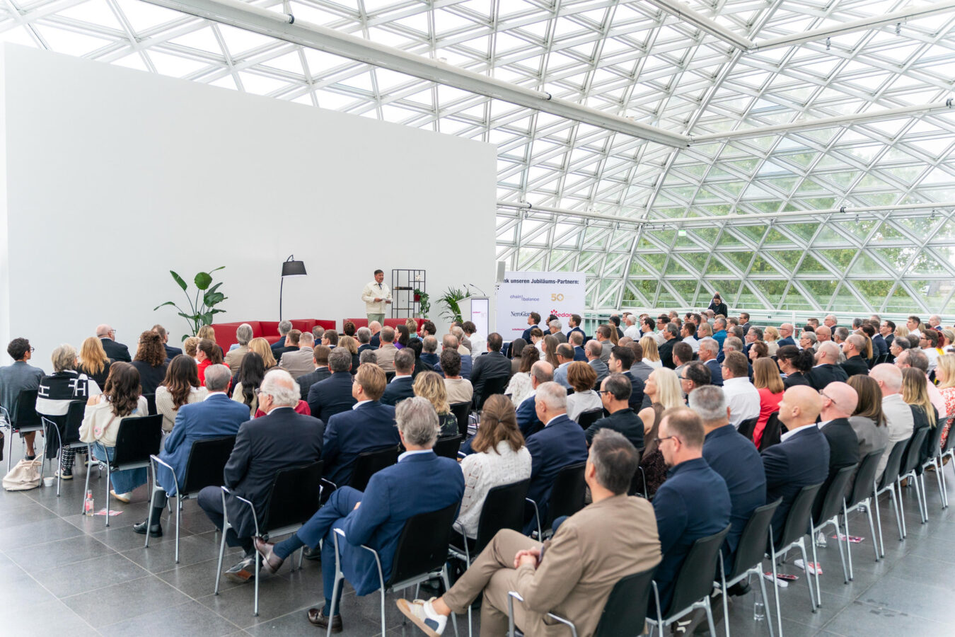 Jubiläumsfeier zum 80. Jubiläum von schuhkurier. (Foto: Kim Fotografie)