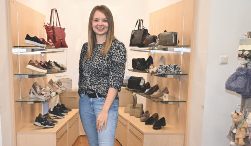 Kerstin Grabenschweiger ist Prokuristin und Assistentin der Geschäftsleitung bei Hickersberger. (Foto: Hickersberger)
