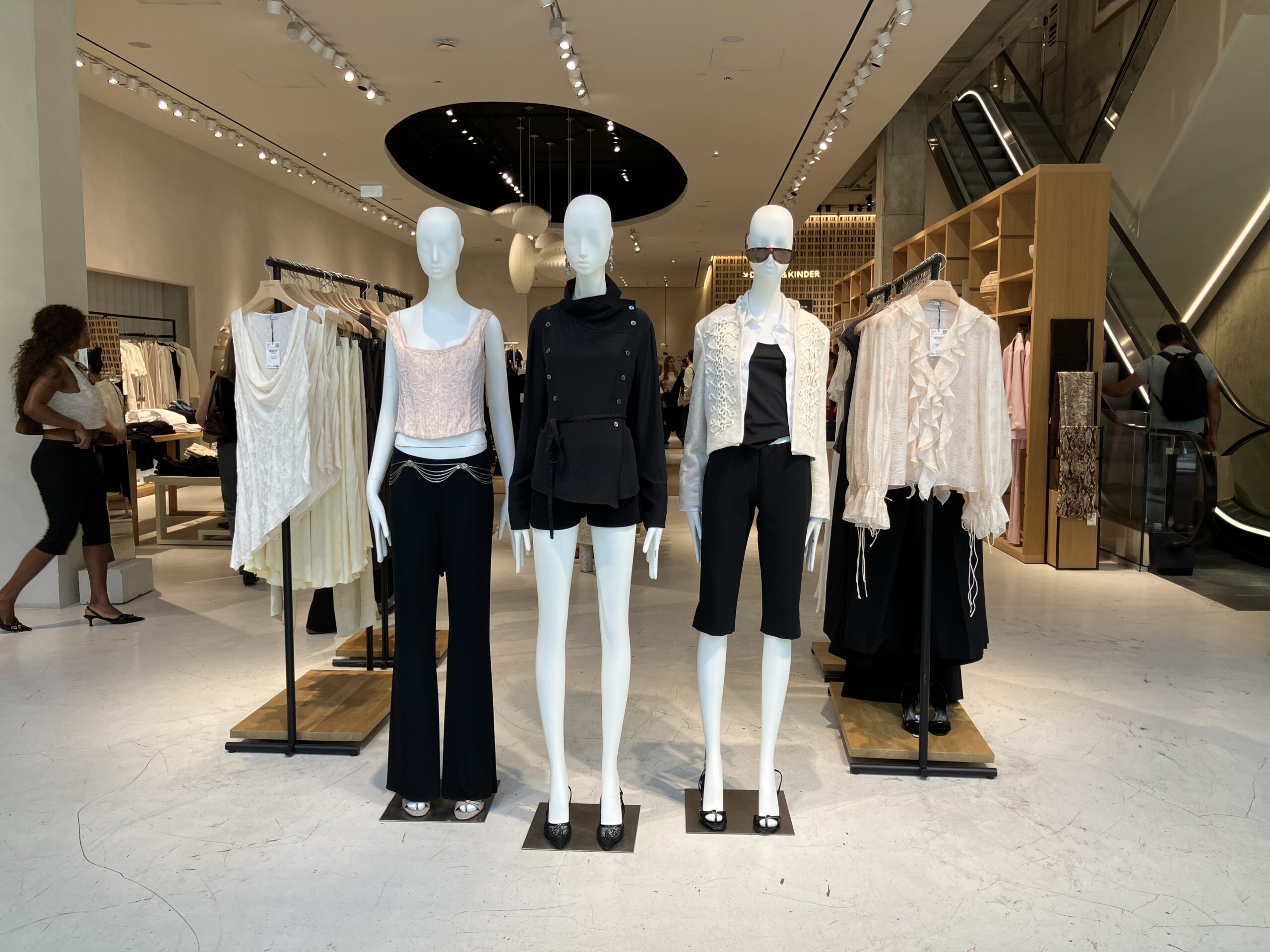 Aktuelle Trends bei Mango. (Foto: Redaktion)