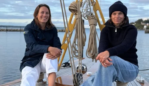 Sanni Beucke und Sabine Moormann verbindet die Liebe zum Segeln. (Foto: 8beaufort.Hamburg)