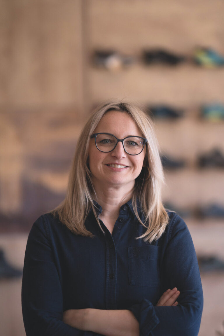 Sanela Krisat ist seit 2025 International Sales Director bei Hanwag und schon seit 2010 beim Mutterkonzern Fenix Outdoor Group. (Foto: Hanwag)