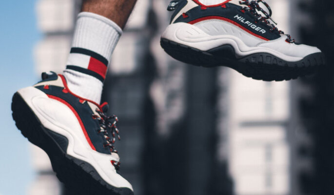 Der Umsatz von Tommy Hilfiger blieb nahezu stabil, während Calvin Klein 7 % weniger Umsatz erzielte. (Foto: Pexels)