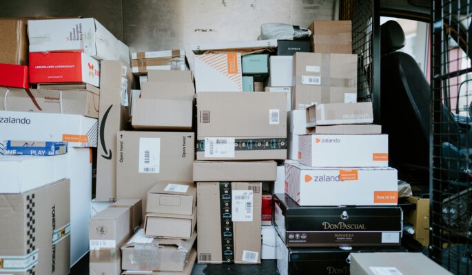 Die Paketsteuer steht in Österreich in der Kritik. (Foto: Unsplash)