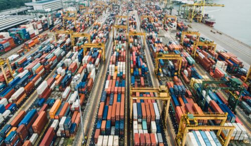 Viele der aus Drittstaaten importierten Produkte entsprechen nicht den EU-Standards. (Foto: Chuttersnap/Unsplash)